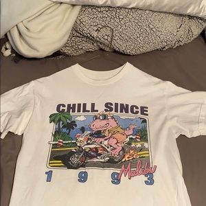 White graphic tshirt